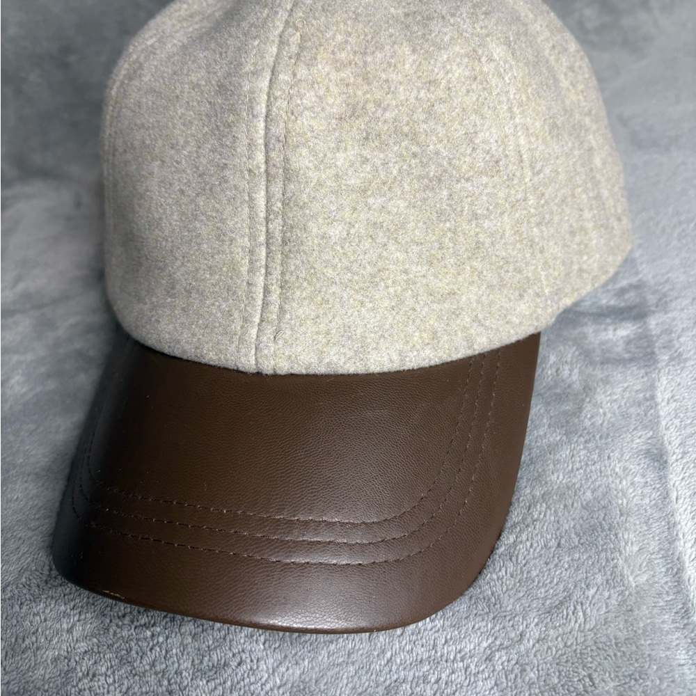 Stylish Cream and Brown Cap faux leather wool one size